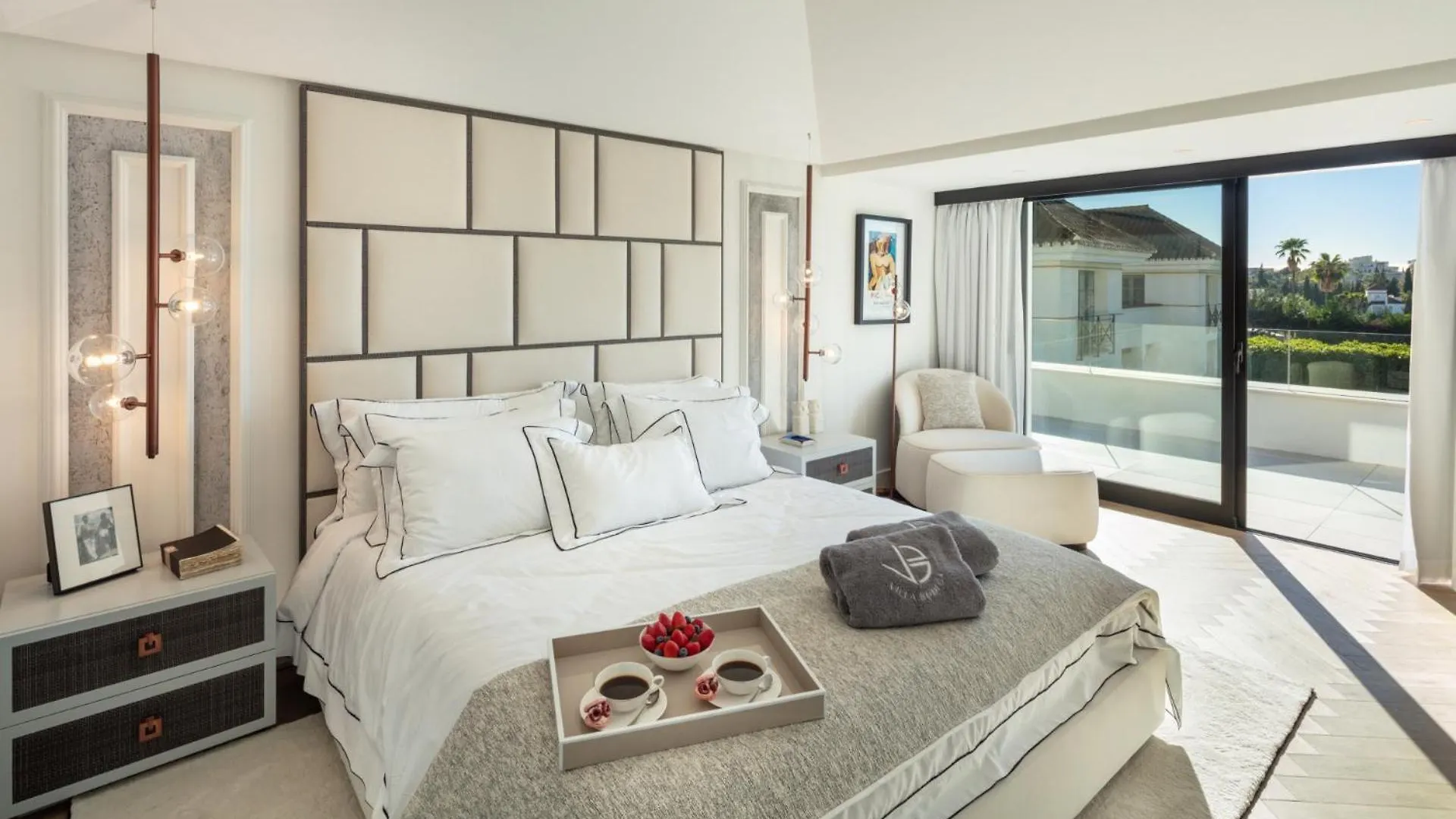 Vacation Marbella I The Nicklaus Villa, Glistening Heated Pool, Hot Tub, Spa Room, Golf Valley, 5 Min Puerto Banus